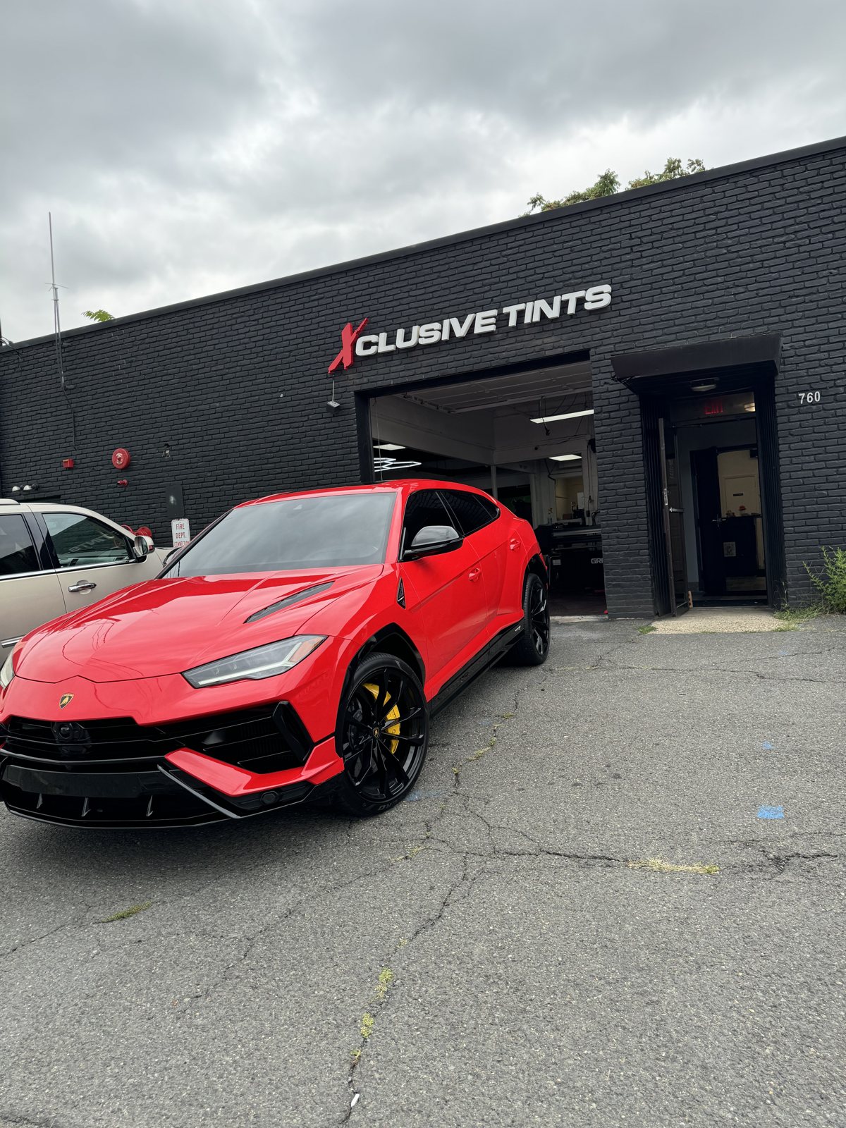 Lamborghini Urus — Detailing, Ceramic Window Tint