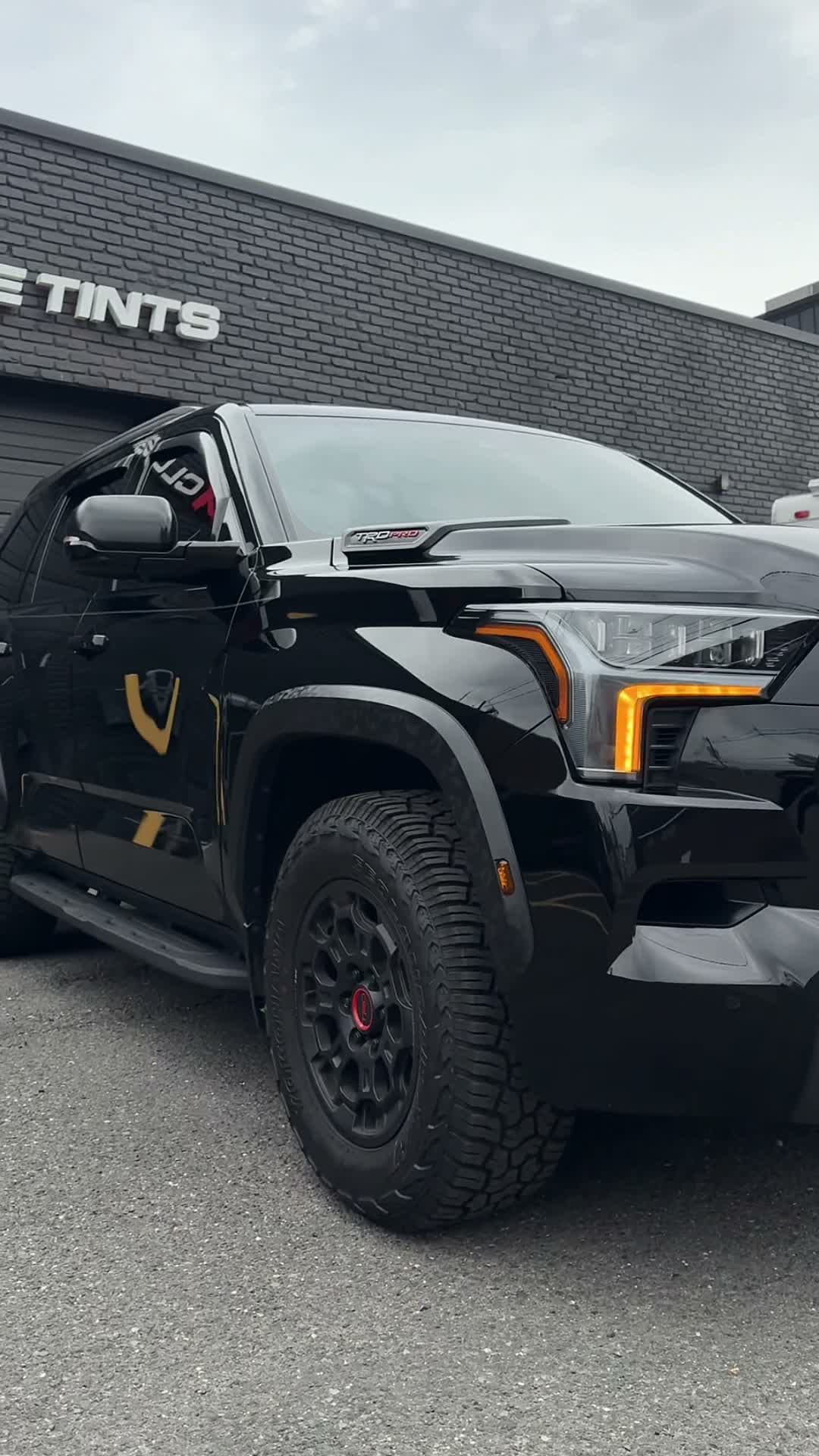 Toyota Sequoia — Ceramic Window Tint